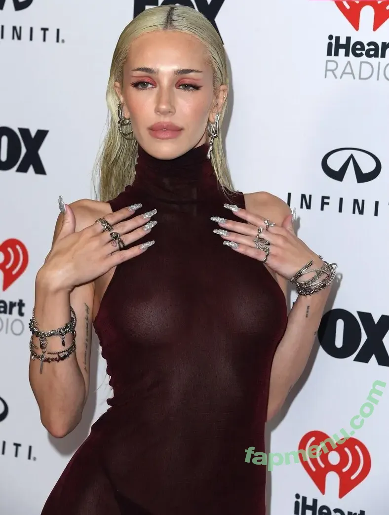 Delilah Hamlin nude photo #0102 (Delilah Hamlin)