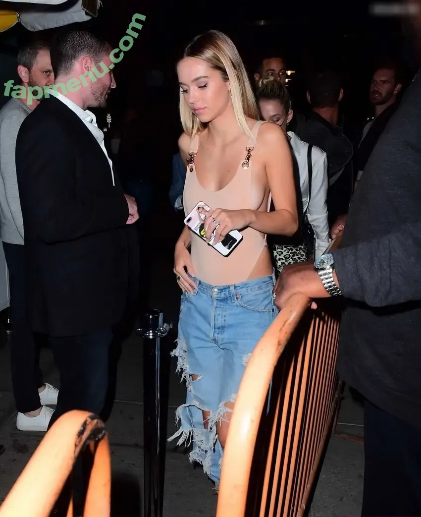 Delilah Hamlin nude photo #0145 (Delilah Hamlin)