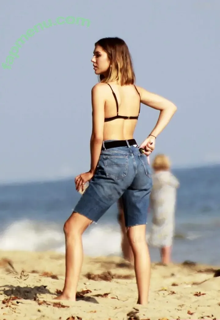 Delilah Hamlin nude photo #0222 (Delilah Hamlin)