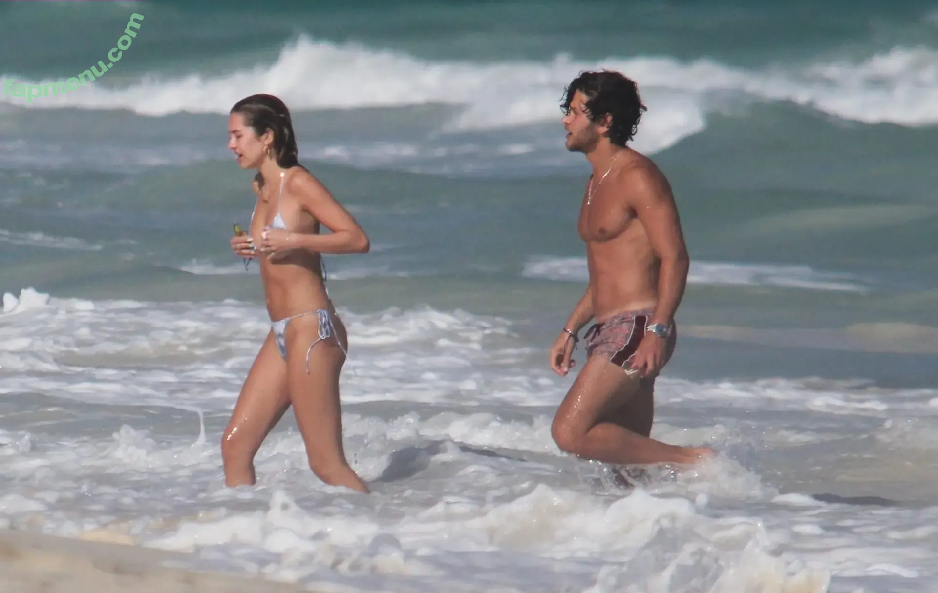 Delilah Hamlin nude photo #0237 (Delilah Hamlin)