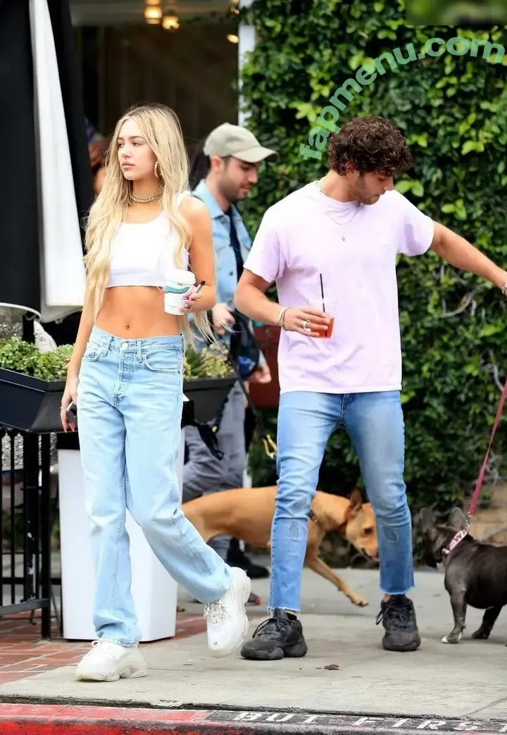 Delilah Hamlin nude photo #0275 (Delilah Hamlin)