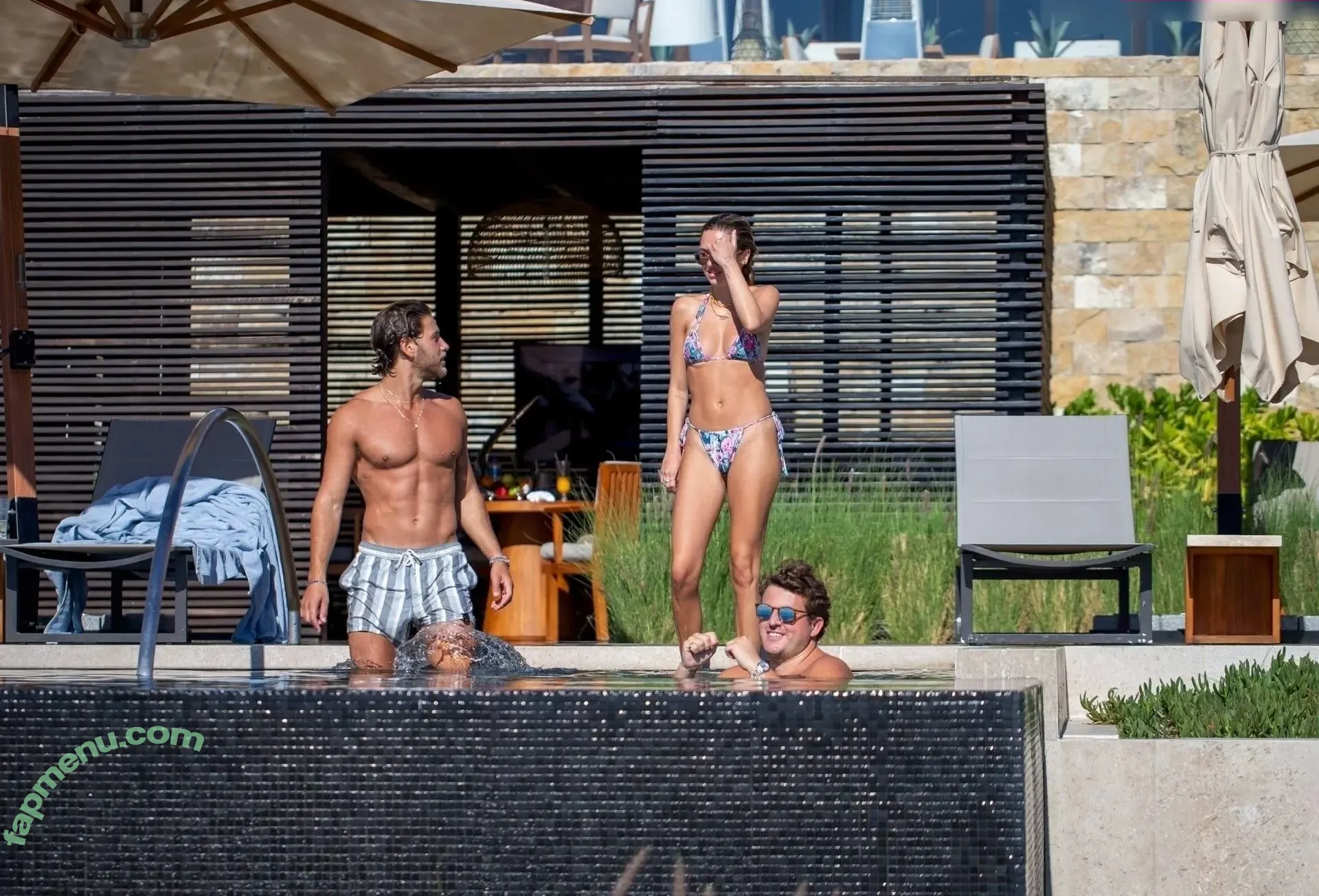 Delilah Hamlin nude photo #0319 (Delilah Hamlin)