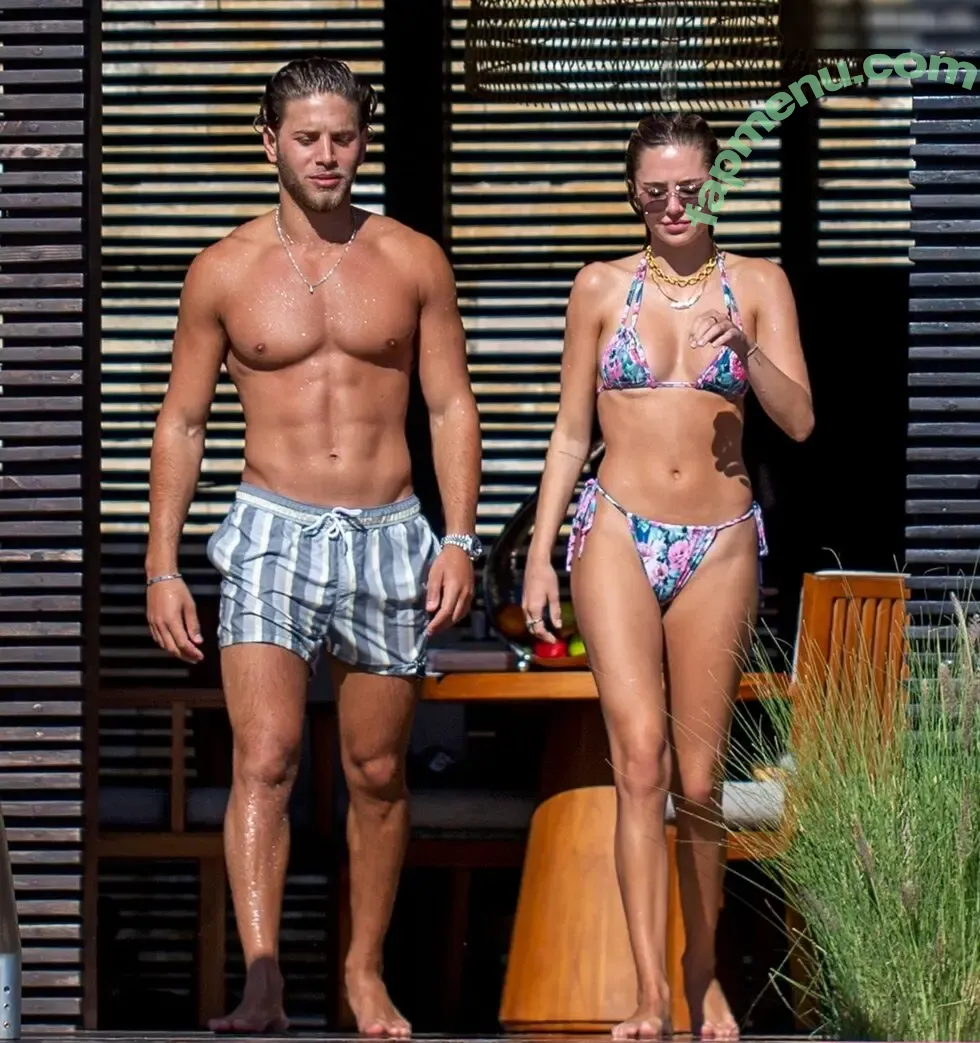 Delilah Hamlin nude photo #0323 (Delilah Hamlin)