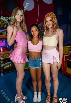 Della Cate / dellacatexxx / iamdellacate nude photo #0118