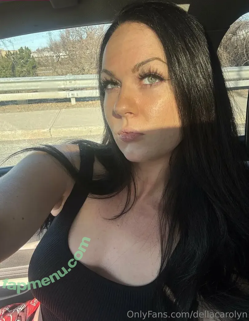 dellacarolyn nude photo #0048 (carolyndellazoppa)