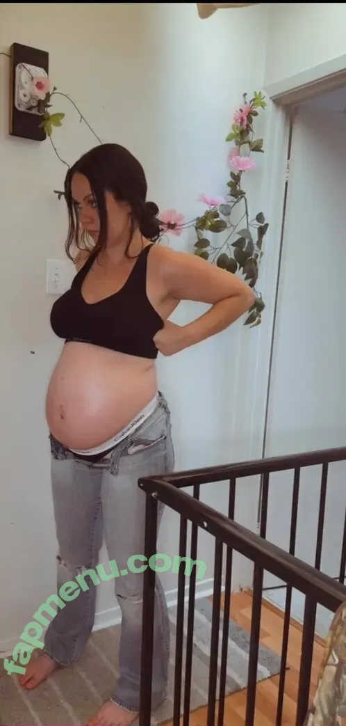 dellacarolyn nude photo #0079 (carolyndellazoppa)