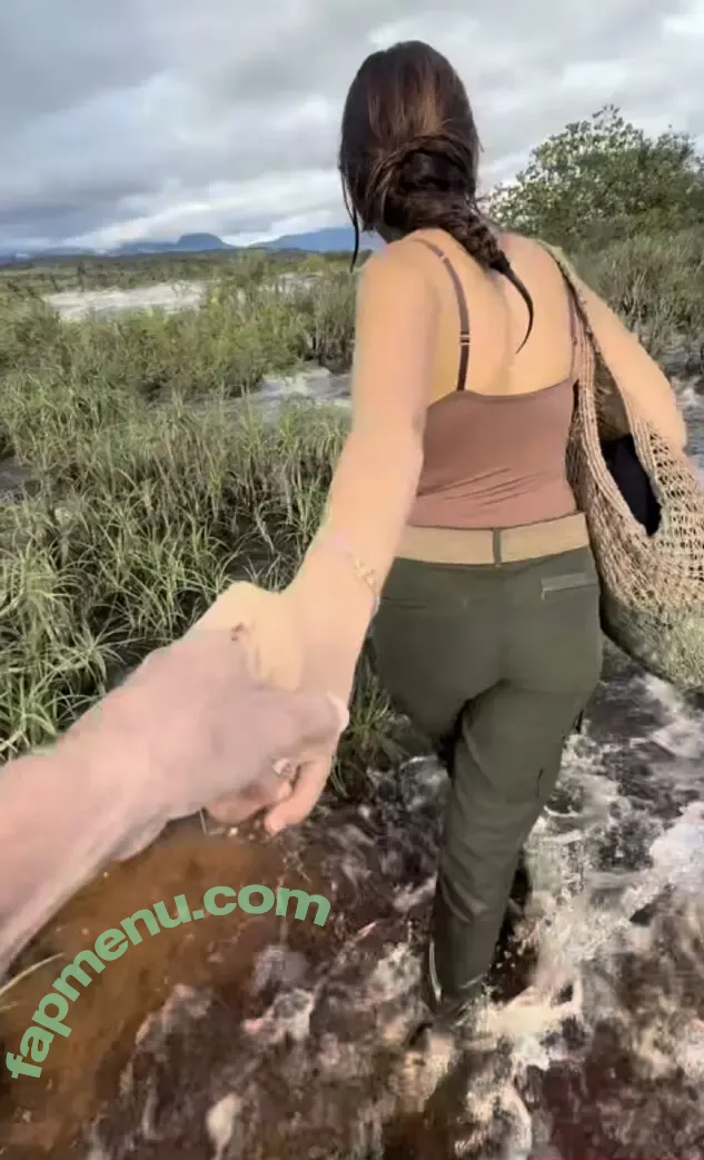 Delphine Wespiser nude photo #0017 (wespiserd)