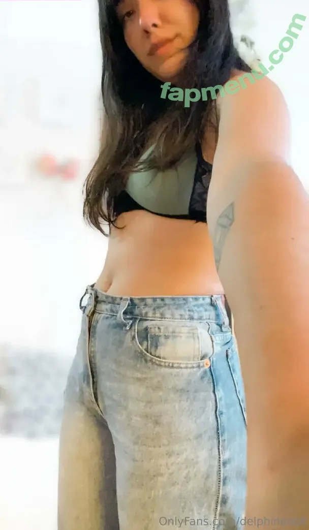delphinedoll nude photo #0058 (delphinediallo)