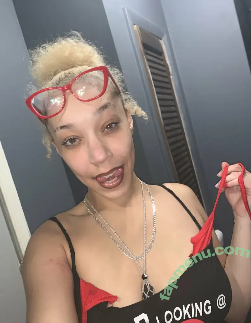 delphiraexo nude photo #0031 (delphiraexo)