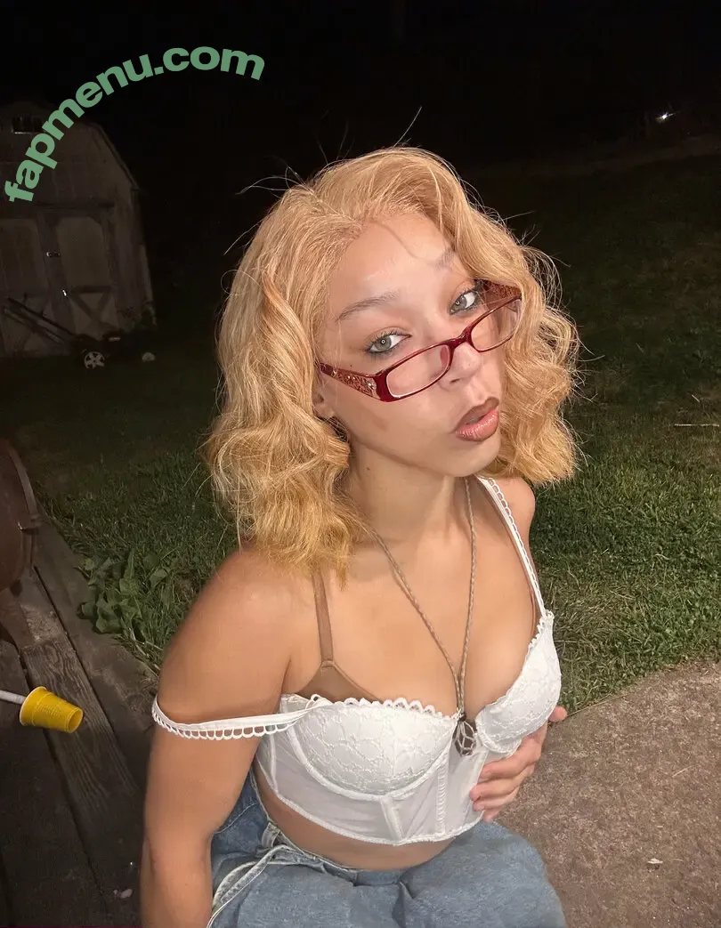 delphiraexo nude photo #0034 (delphiraexo)