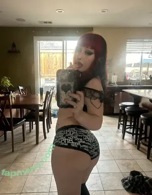delusionalslvt / _delusionalslvt / itzhannahrae / sinfulbae nude photo #0022