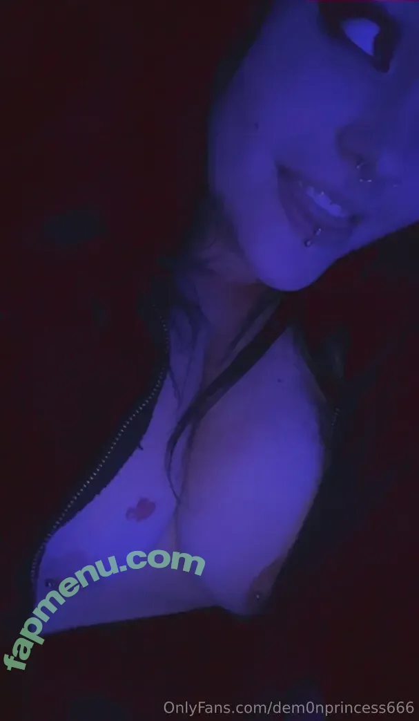 dem0nprincess666 nude photo #0033 (dem0nprincess666)