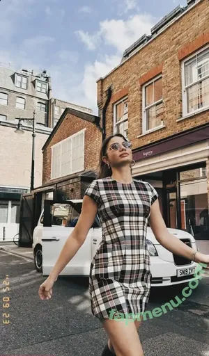 Demet Ozdemir / demetozdemir nude photo #0025