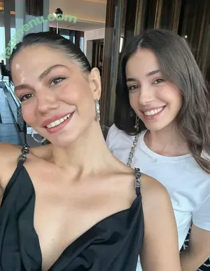 Demet Ozdemir / demetozdemir nude photo #0034