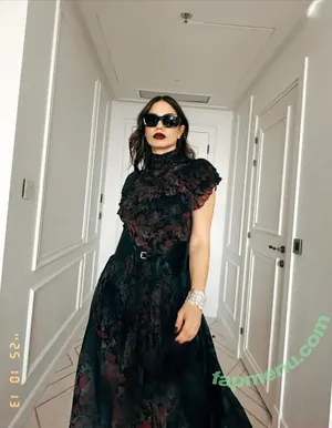 Demet Ozdemir / demetozdemir nude photo #0051