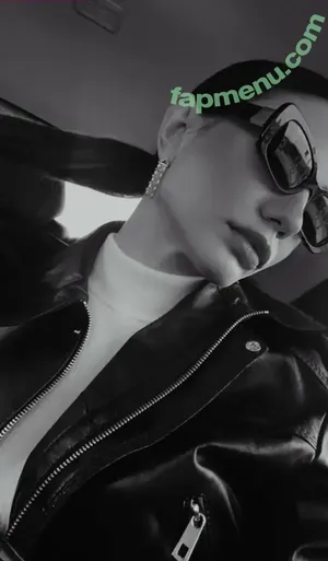 Demet Ozdemir / demetozdemir nude photo #0061