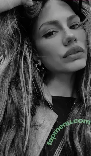 Demet Ozdemir / demetozdemir nude photo #0064