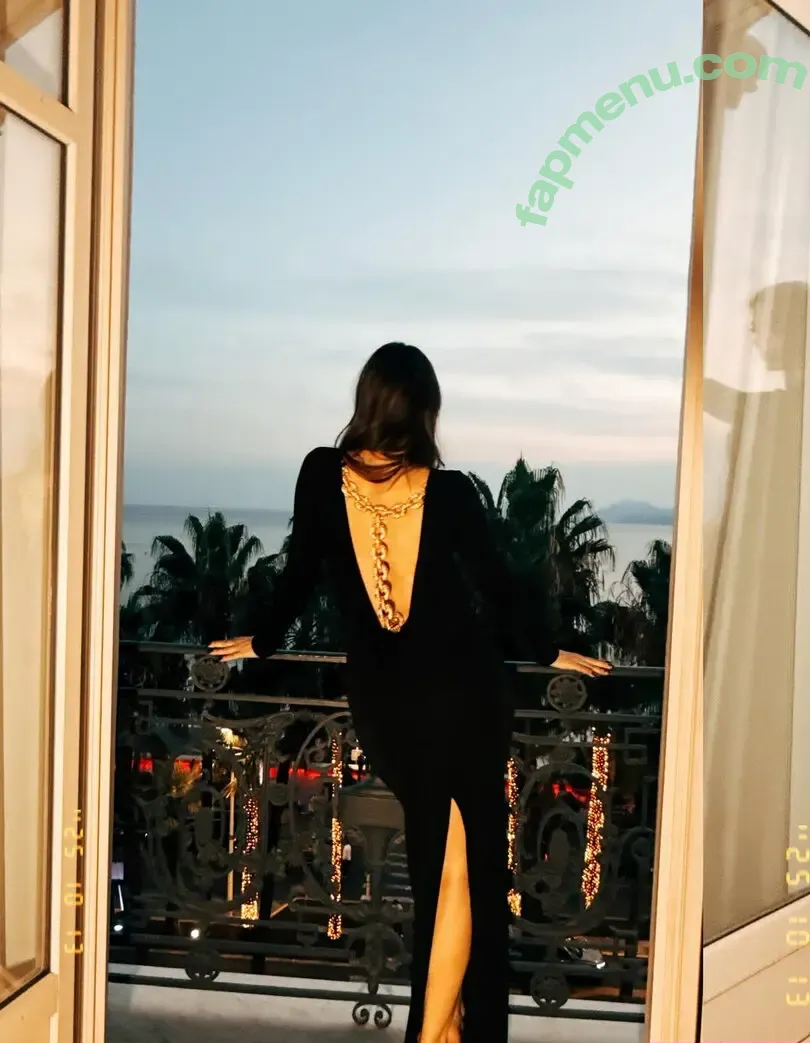 Demet Ozdemir nude photo #0047 (demetozdemir)