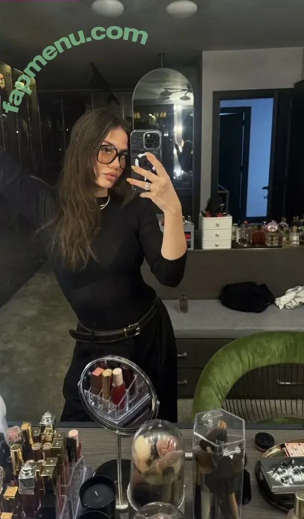 Demet Ozdemir nude photo #0057 (demetozdemir)