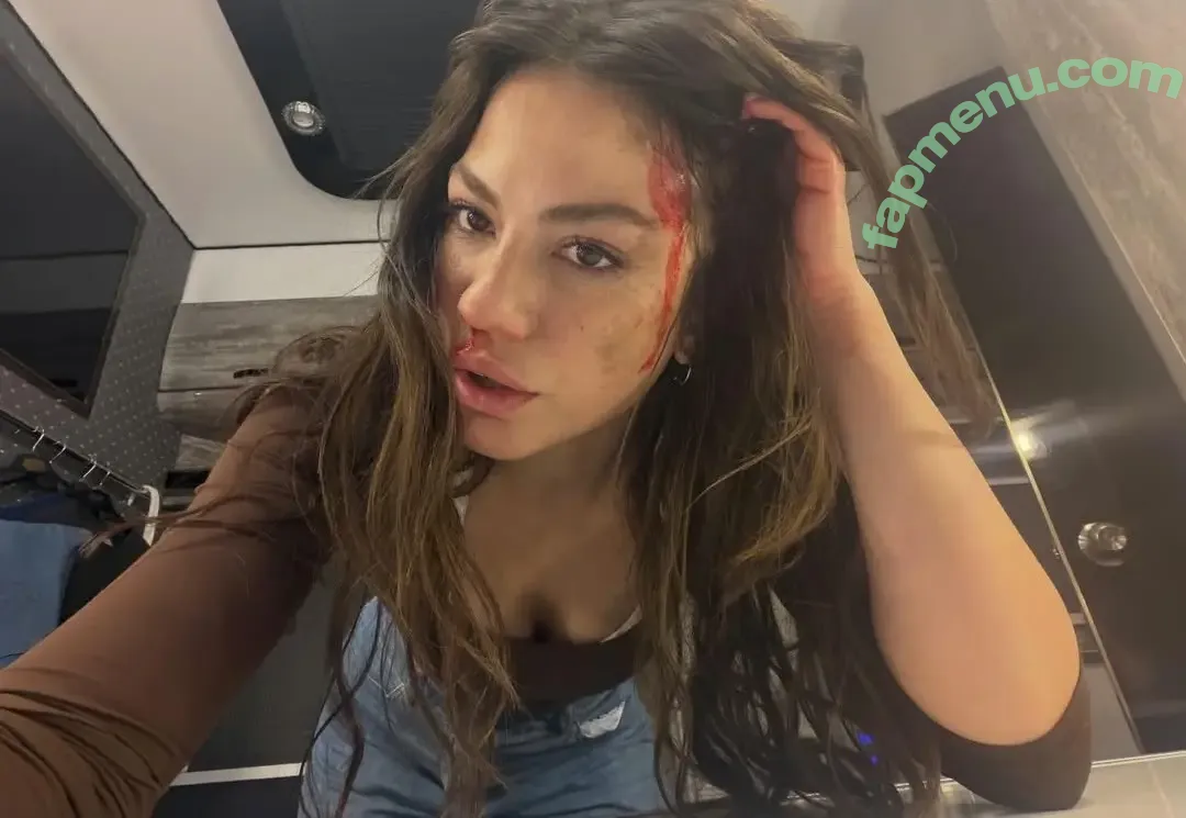 Demet Ozdemir nude photo #0090 (demetozdemir / dmtzdmr)