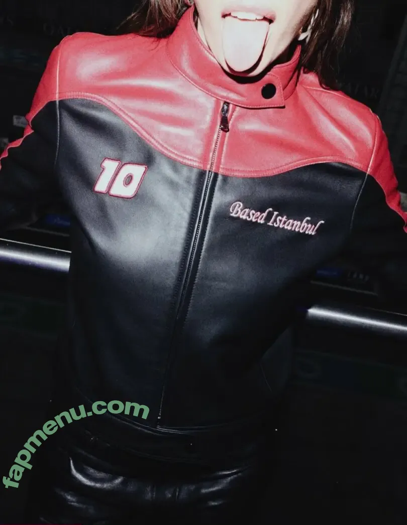 Demet Ozdemir nude photo #0096 (demetozdemir / dmtzdmr)