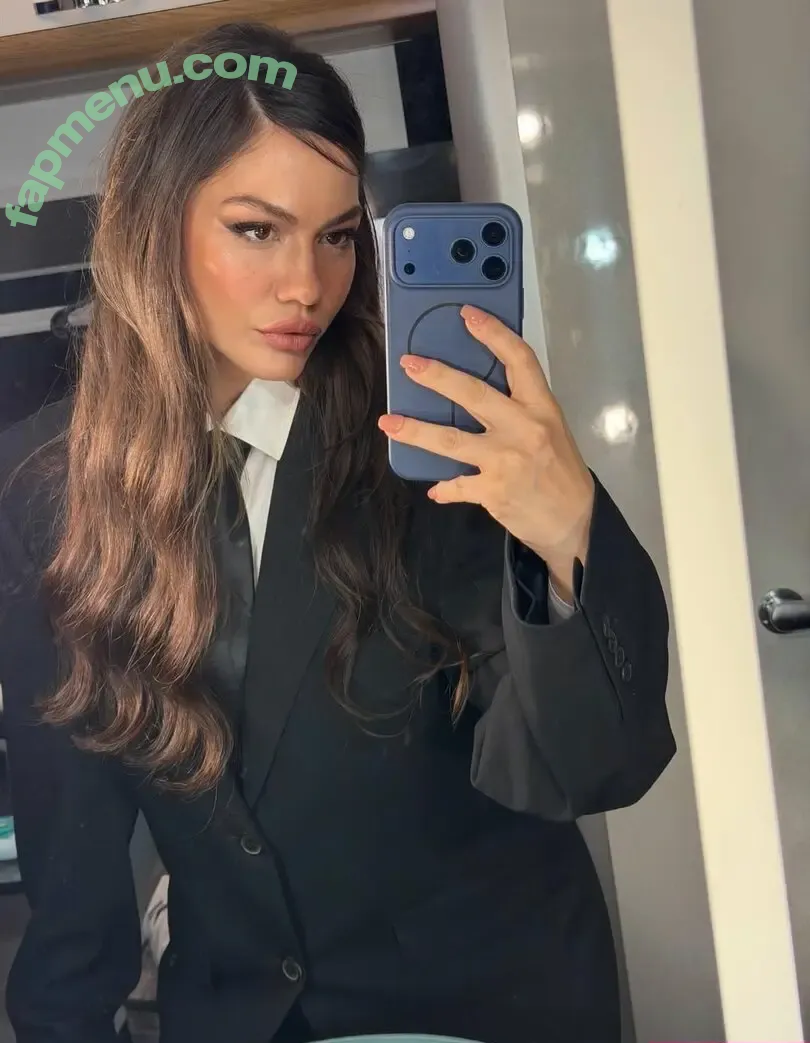 Demet Ozdemir nude photo #0119 (demetozdemir / dmtzdmr)