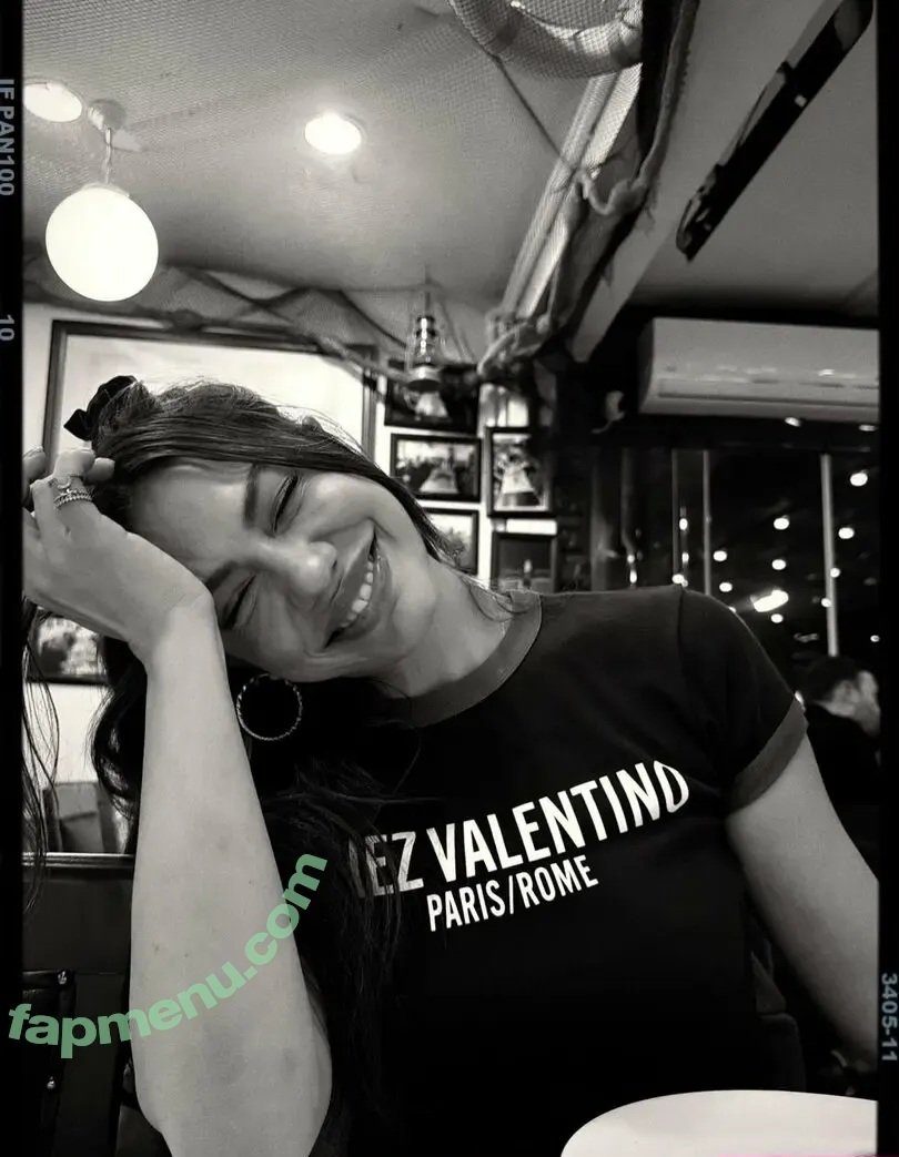 Demet Ozdemir nude photo #0123 (demetozdemir / dmtzdmr)