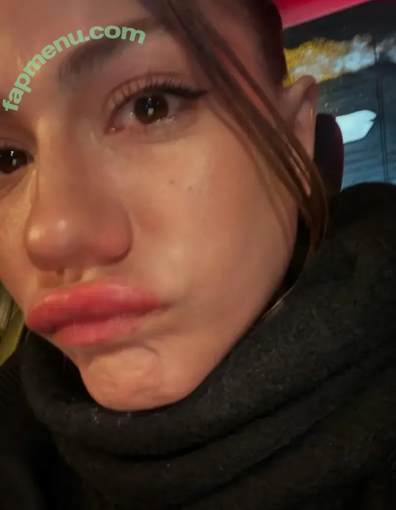 Demet Ozdemir nude photo #0128 (demetozdemir / dmtzdmr)