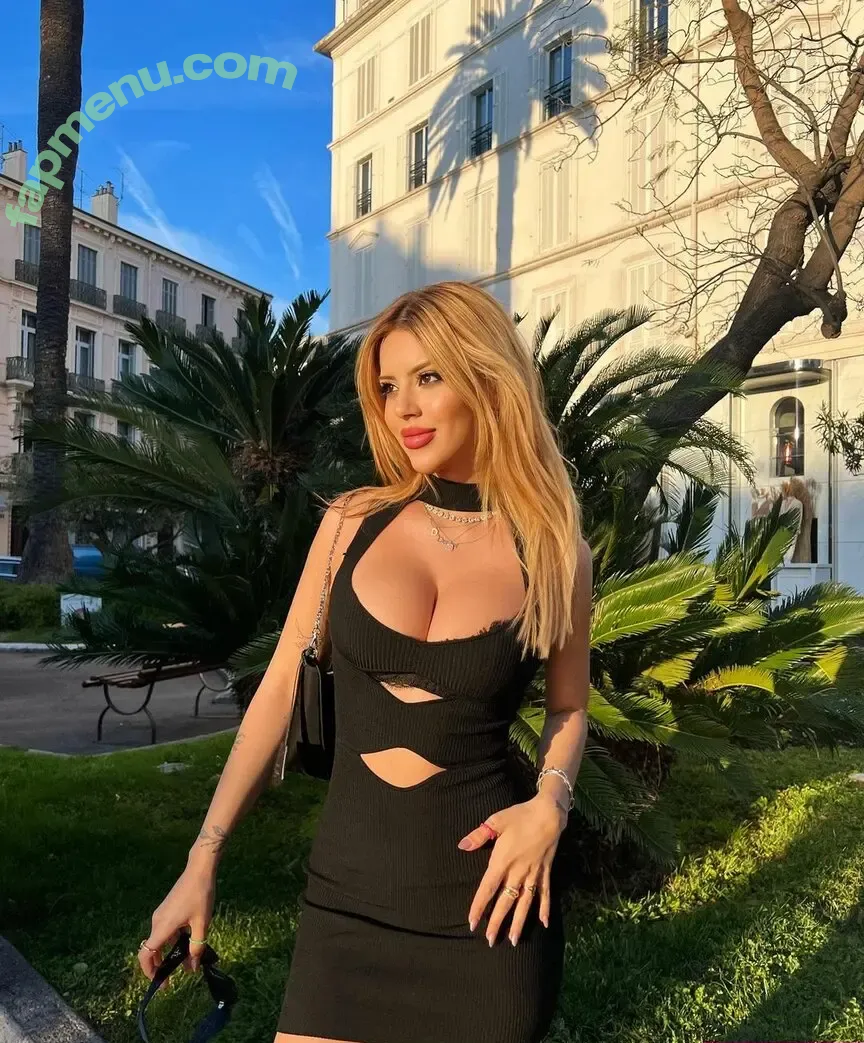 Demet Ozturk nude photo #0093 (dancer_su / demetozturk2)