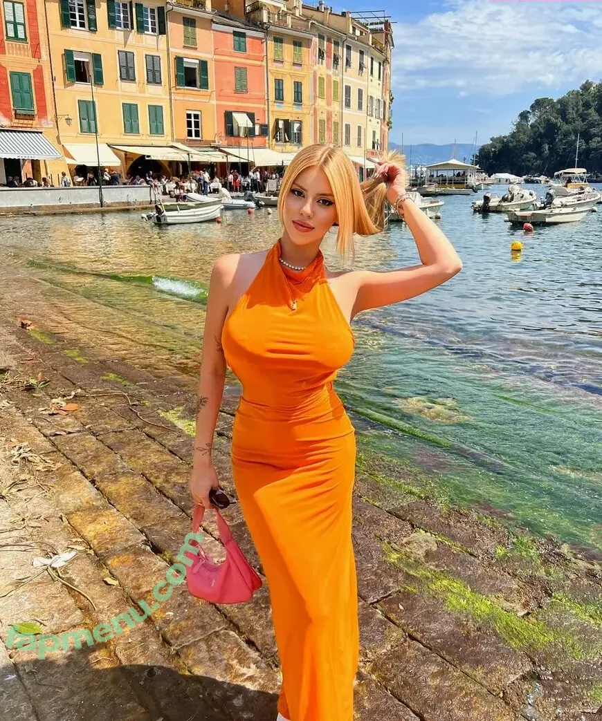 Demet Ozturk nude photo #0094 (dancer_su / demetozturk2)