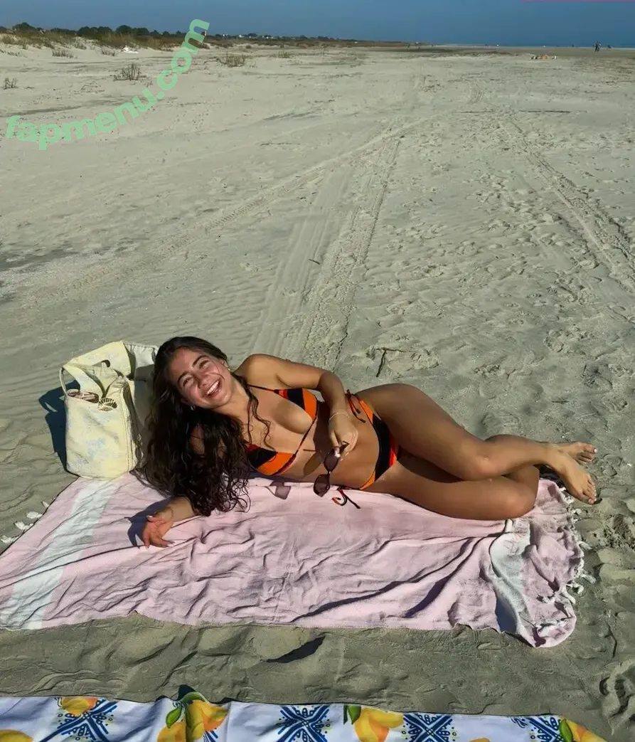 Demetra Dias nude photo #0056 (demetra.dias / demetradias)