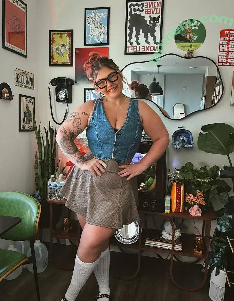 Demi Bleu nude photo #0029 (demibleu / demibleuu)