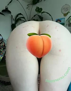  nude photo #0002
