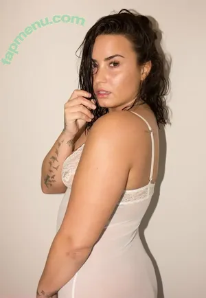 Demi Lavato / ddlovato nude photo #0007