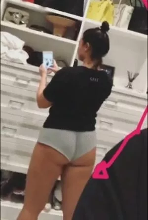 Demi Lovato / ddlovato / demi_lovato nude photo #0024