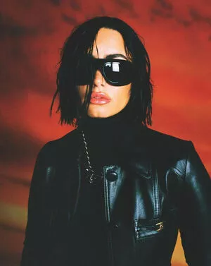 Demi Lovato / ddlovato / demi_lovato nude photo #0056