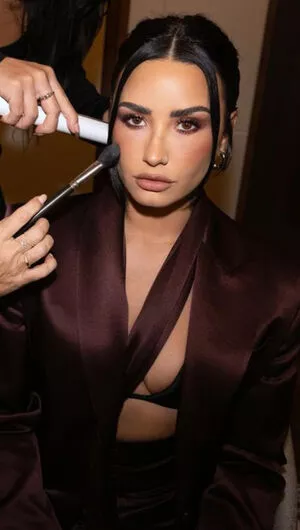 Demi Lovato / ddlovato / demi_lovato nude photo #0098