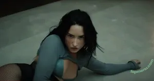 Demi Lovato / ddlovato nude photo #0997