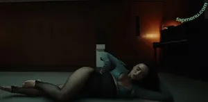 Demi Lovato / ddlovato nude photo #0998