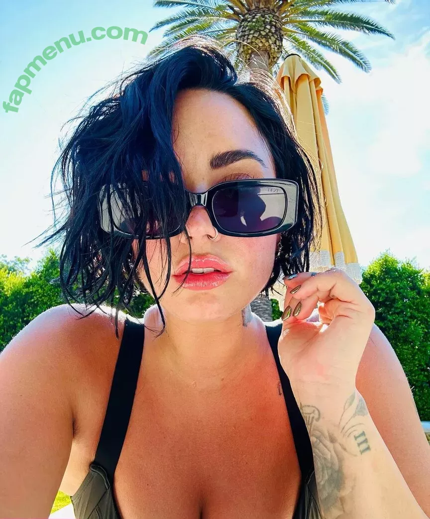 Demi Lovato nude photo #0015 (ddlovato / demi_lovato)