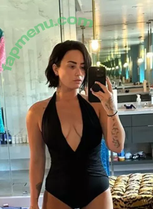 Demi Lovato nude photo #0042 (ddlovato / demi_lovato)