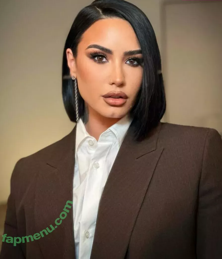 Demi Lovato OnlyFans Leak: Nude photo #