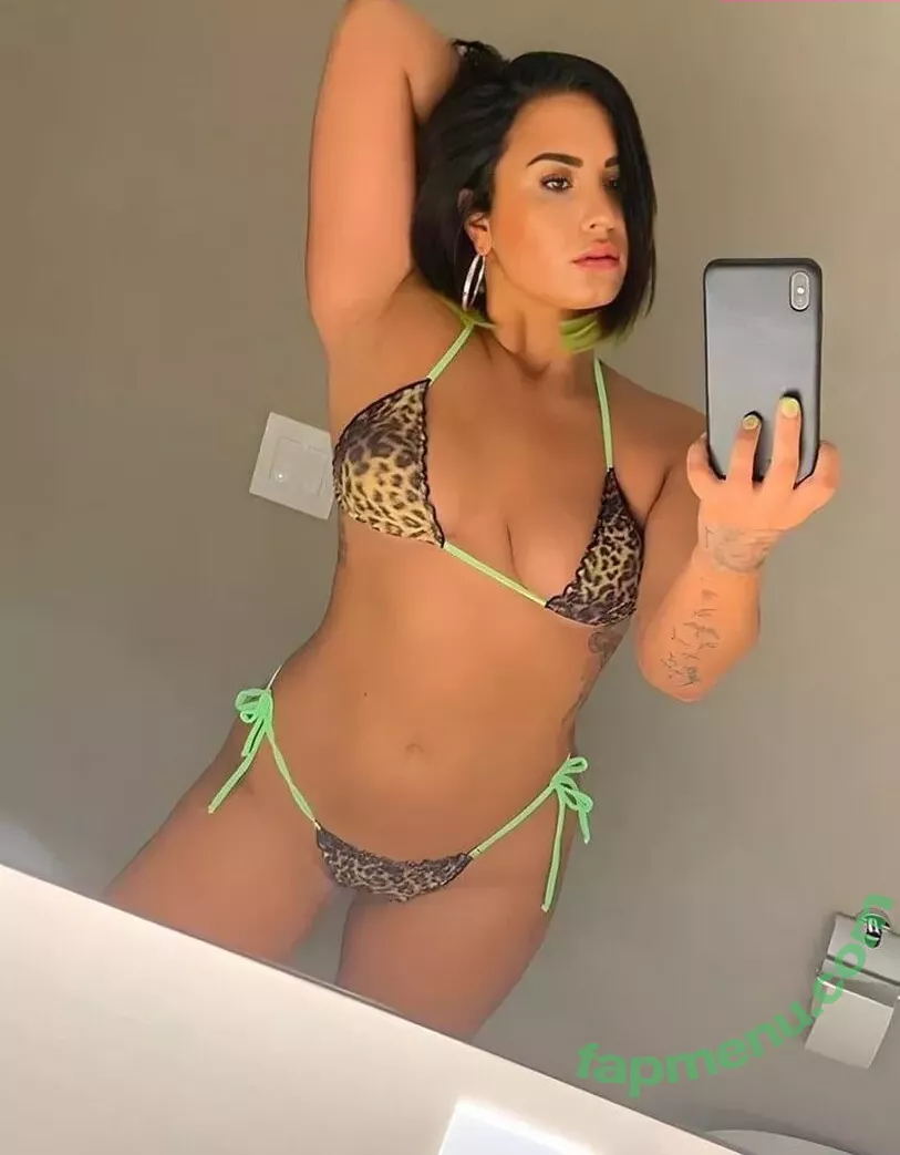 Demi Lovato nude photo #0333 (ddlovato)