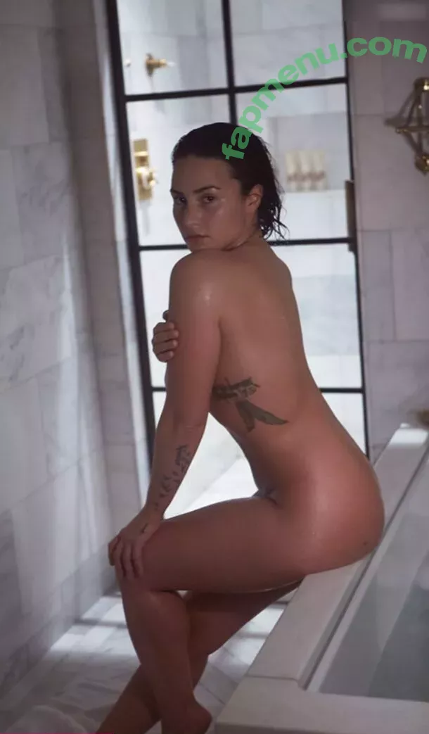 Demi Lovato nude photo #0356 (ddlovato)