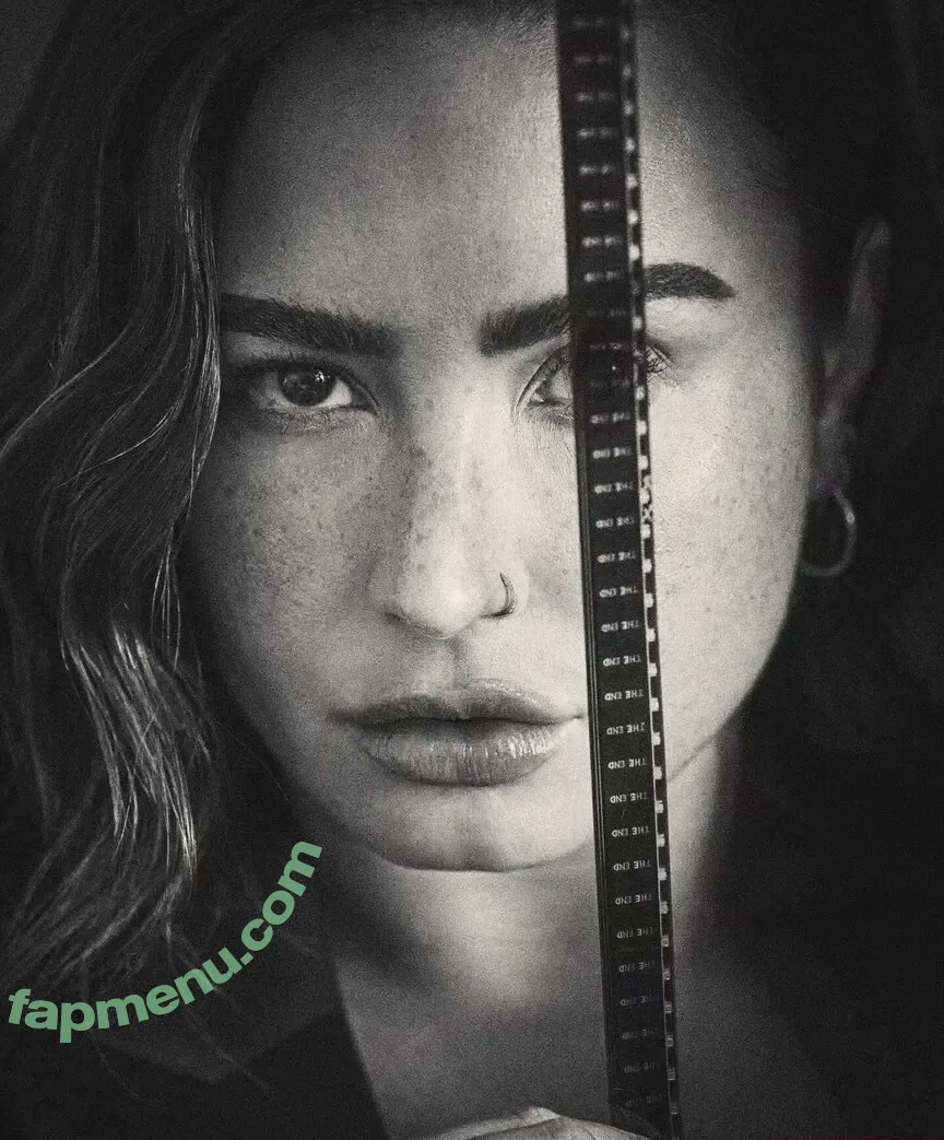 Demi Lovato nude photo #0847 (ddlovato / demi_lovato)