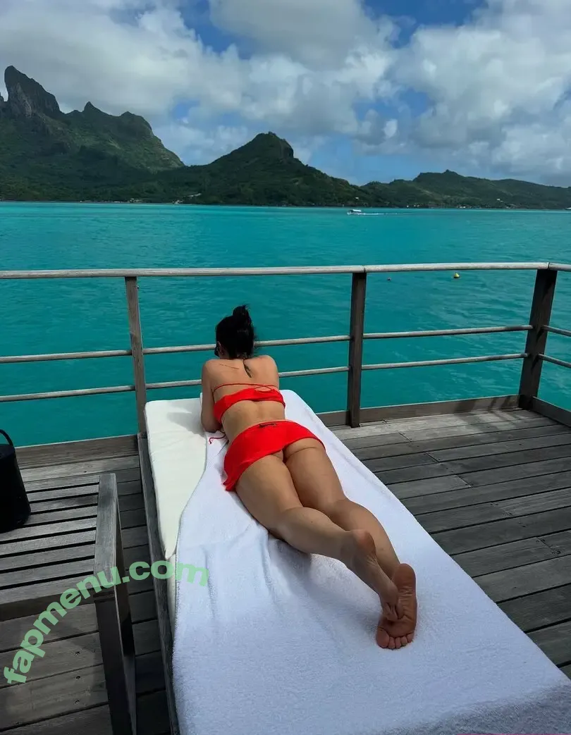 Demi Lovato nude photo #0968 (ddlovato)