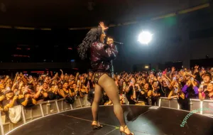 Demi Lovato / ddlovato nude photo #1129