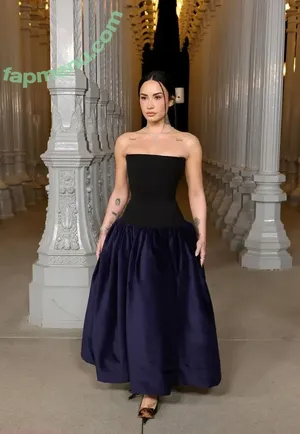 Demi Lovato / ddlovato nude photo #1240