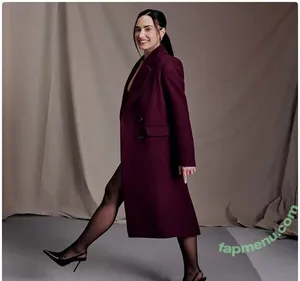 Demi Lovato / ddlovato nude photo #1249