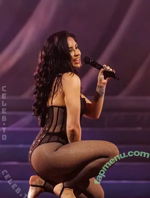 Demi Lovato / ddlovato nude photo #1332